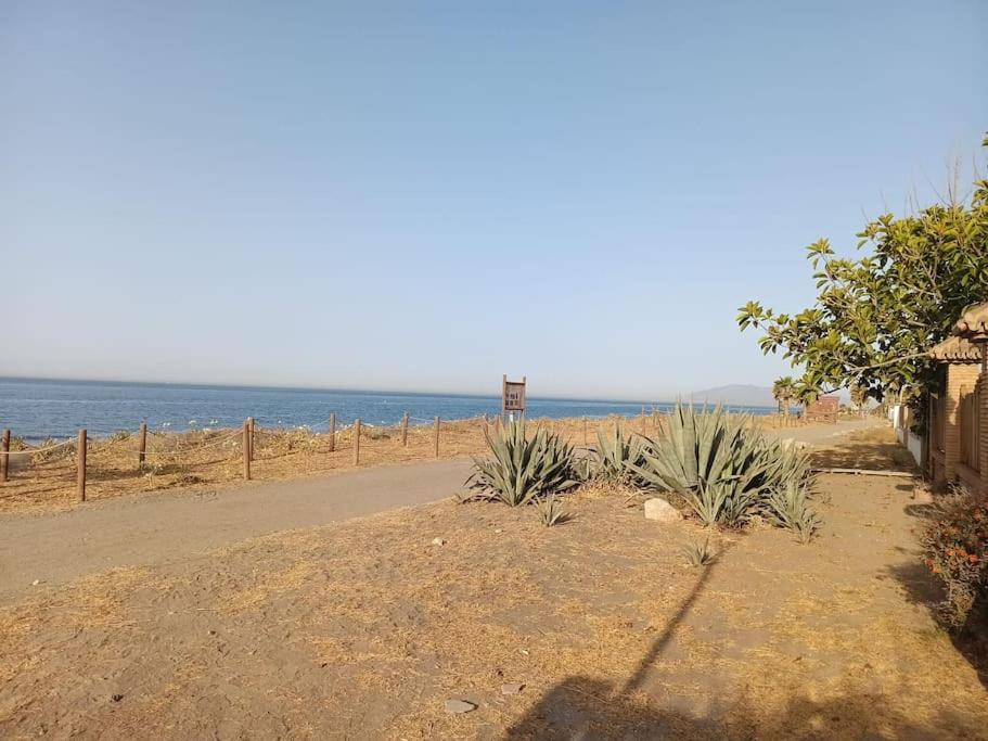 Apartamento De Invitados En Los Rubios A 100 Metros De La Playa ตอร์เร เด เบนากาลบอน ภายนอก รูปภาพ
